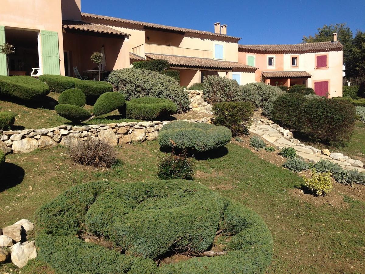 Le Claux Du Puits By Ateya Vacances Saint-Trinit Exterior foto